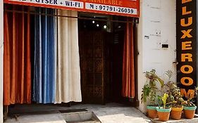 White House Luxury Rooms - Loved By Travellers, Couples, Corporates